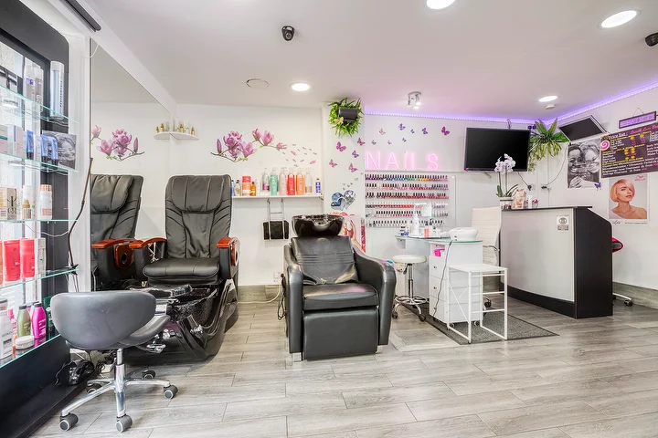 Loveth Love Beauty Salon Gallery 2